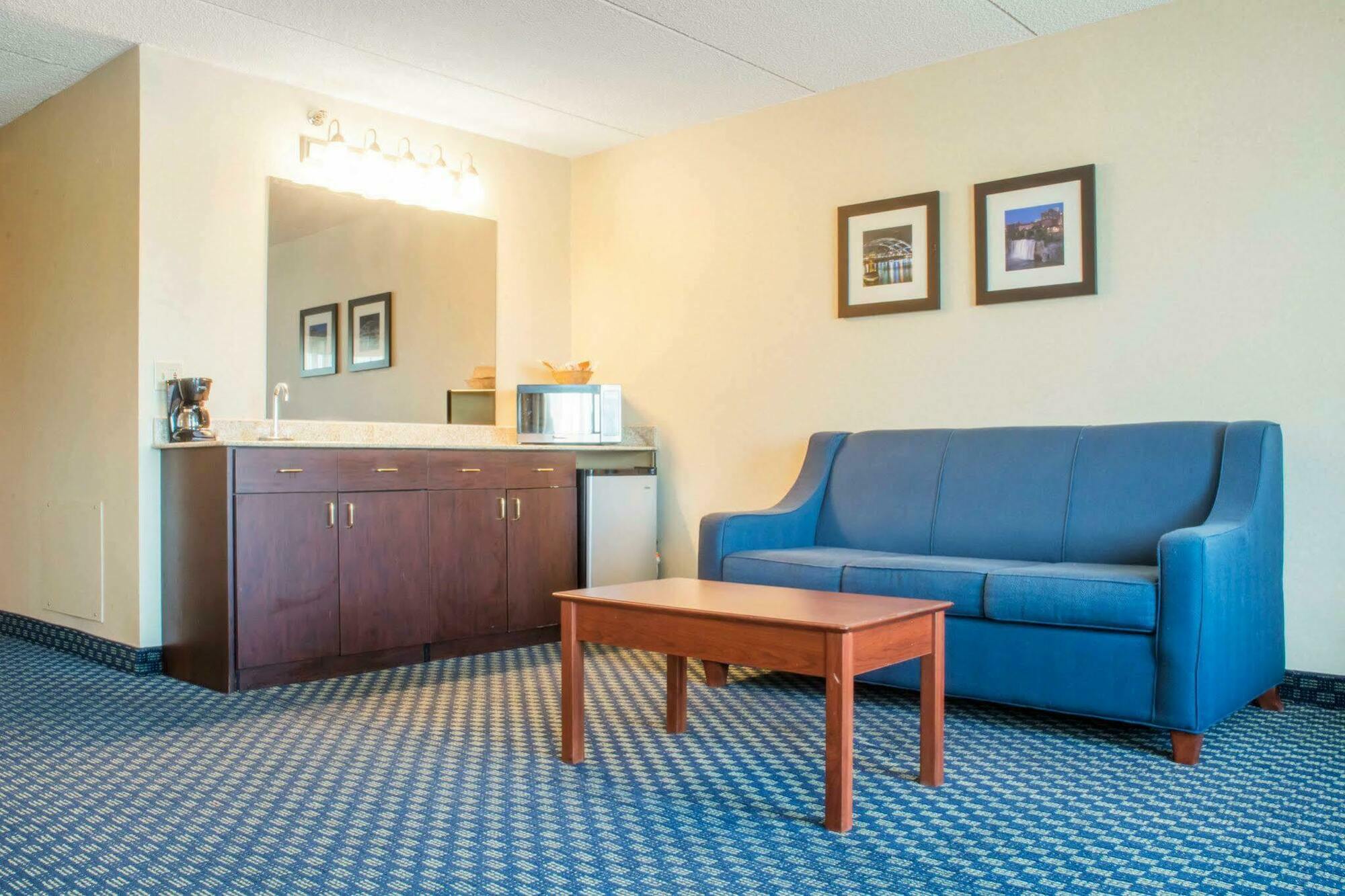 Hammock Hotel Rochester Niagara Falls Extérieur photo